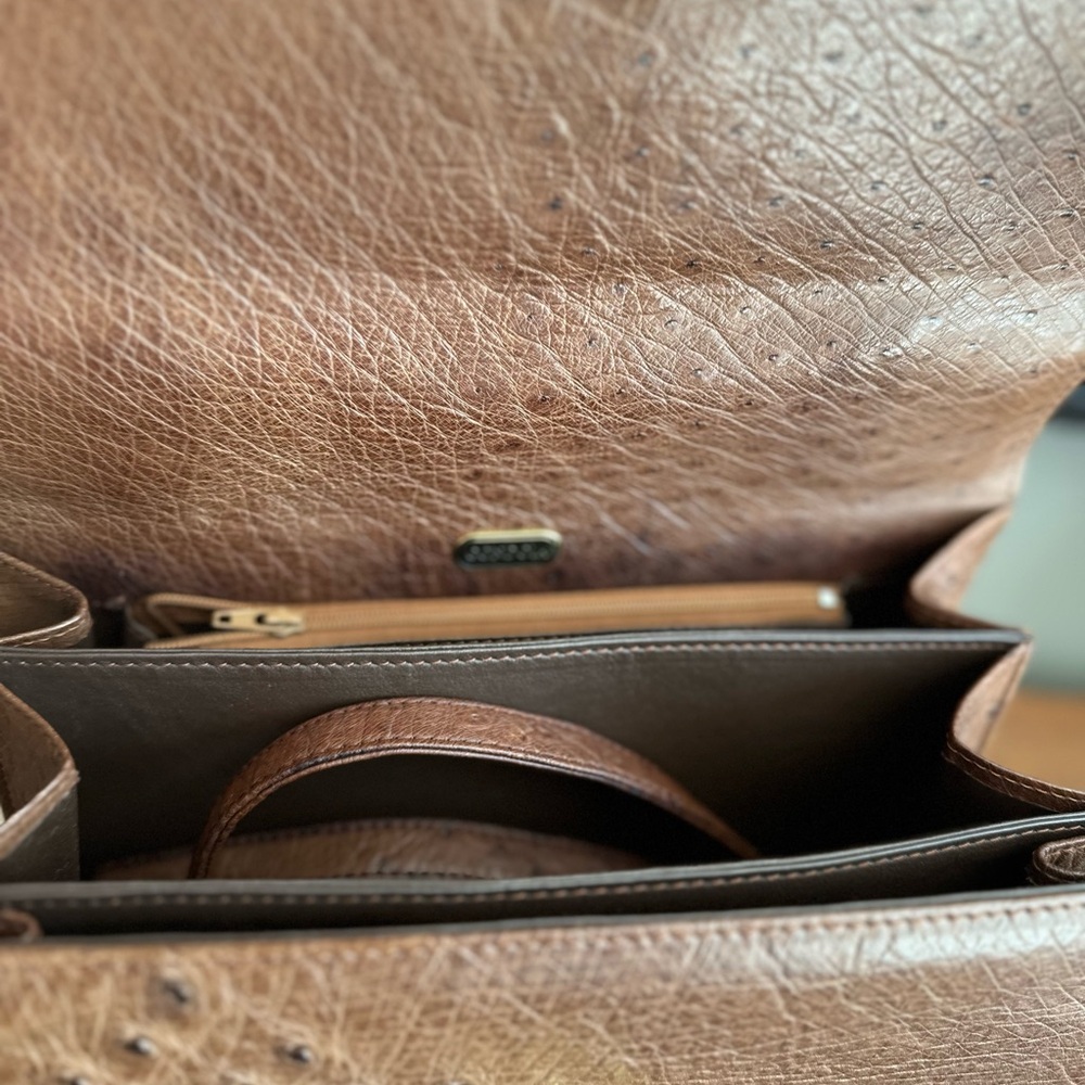 Elegant Brown ostrich Leather Handbag - Picture 5 of 7